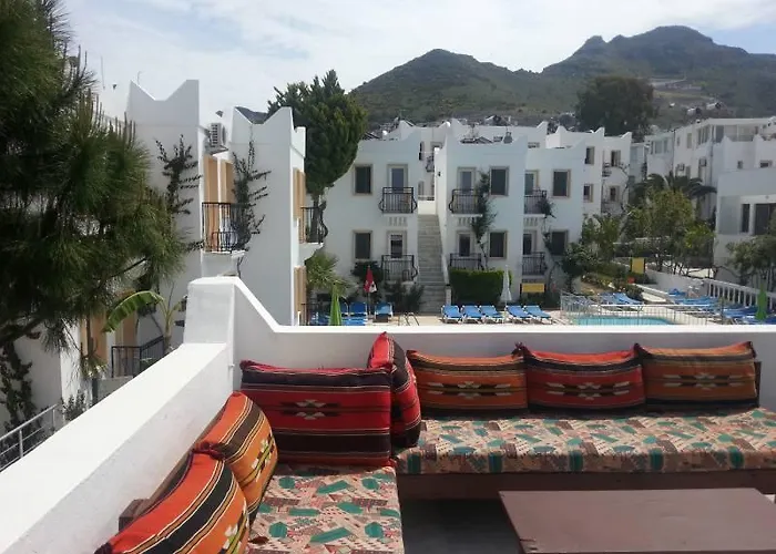 Alta Hotel 2*