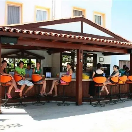 Alta Hotel